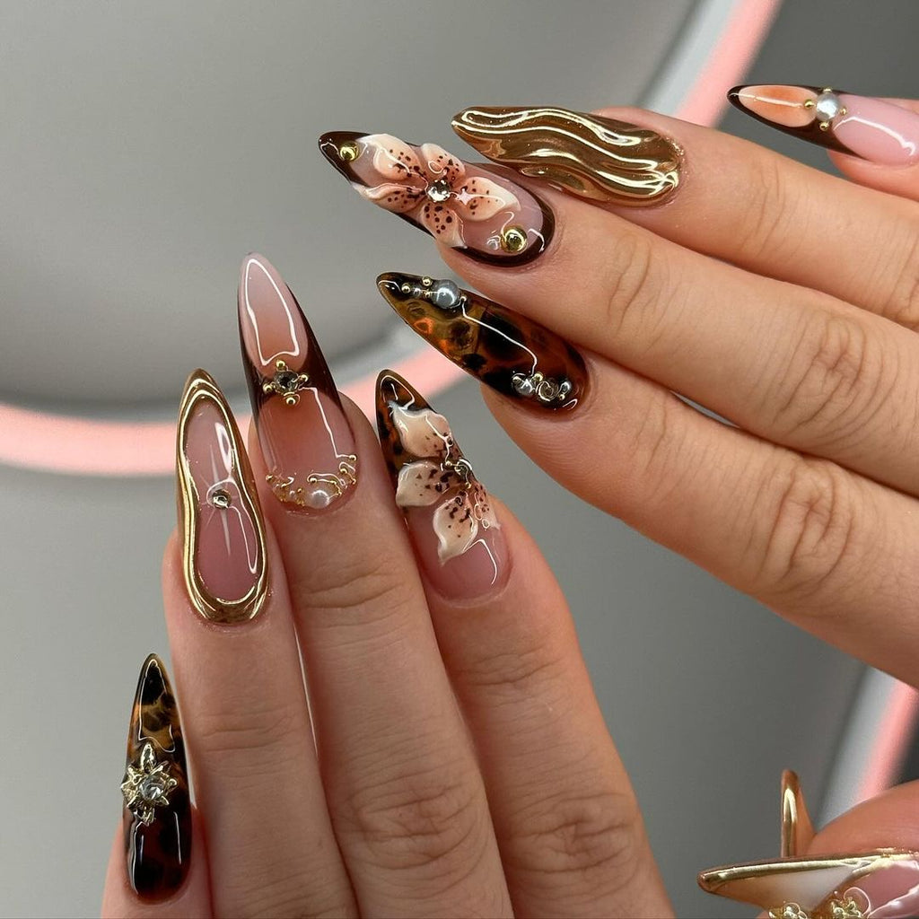 Gold Wave Floral Press On Nails | Elegant Wedding Press-On Nail Set | Luxurious Gold Bloom Design | FL91